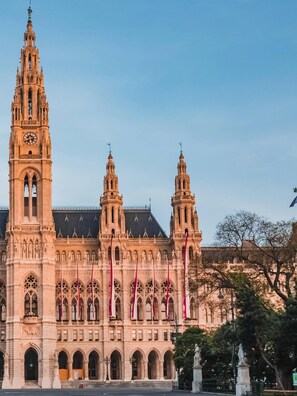 شقة بتجهيزات أساسية | إطلالة على المدينة