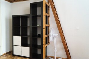 Basic Apartment | Iron/ironing board, free WiFi