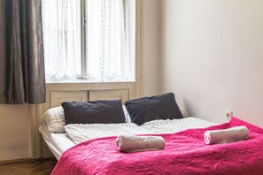 Tabla de planchar con plancha y wifi gratis 