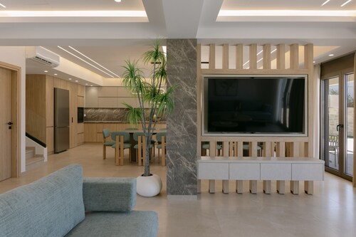 Anassa Villa, with 110m² Pool & Emerald Gardens