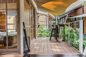 Comfort Bungalow, Garden View | Terrace/patio