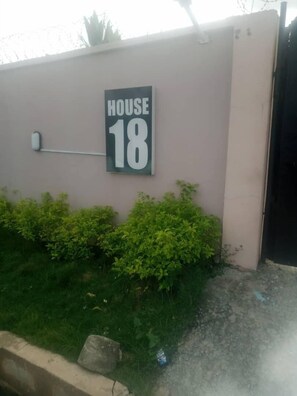 Property amenity - PROMISE HOTELS HOMES AND APARTMENT (Lagos)