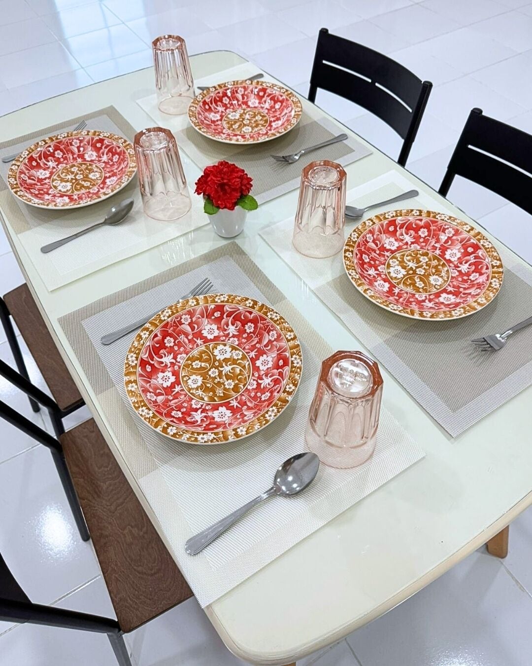 Grand Townhome, City View | In-room dining