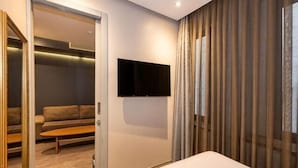 Cribs/infant beds - Pera Tulip Hotel (Istanbul)