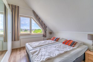 บ้านพัก | 2 ห้องนอน, ตกแต่งพิเศษโดยเฉพาะ, ผ้าปูที่นอน