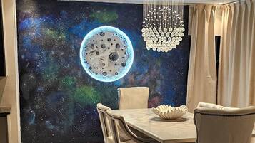 House, 4 Bedrooms, Accessible, Private Pool | Dining