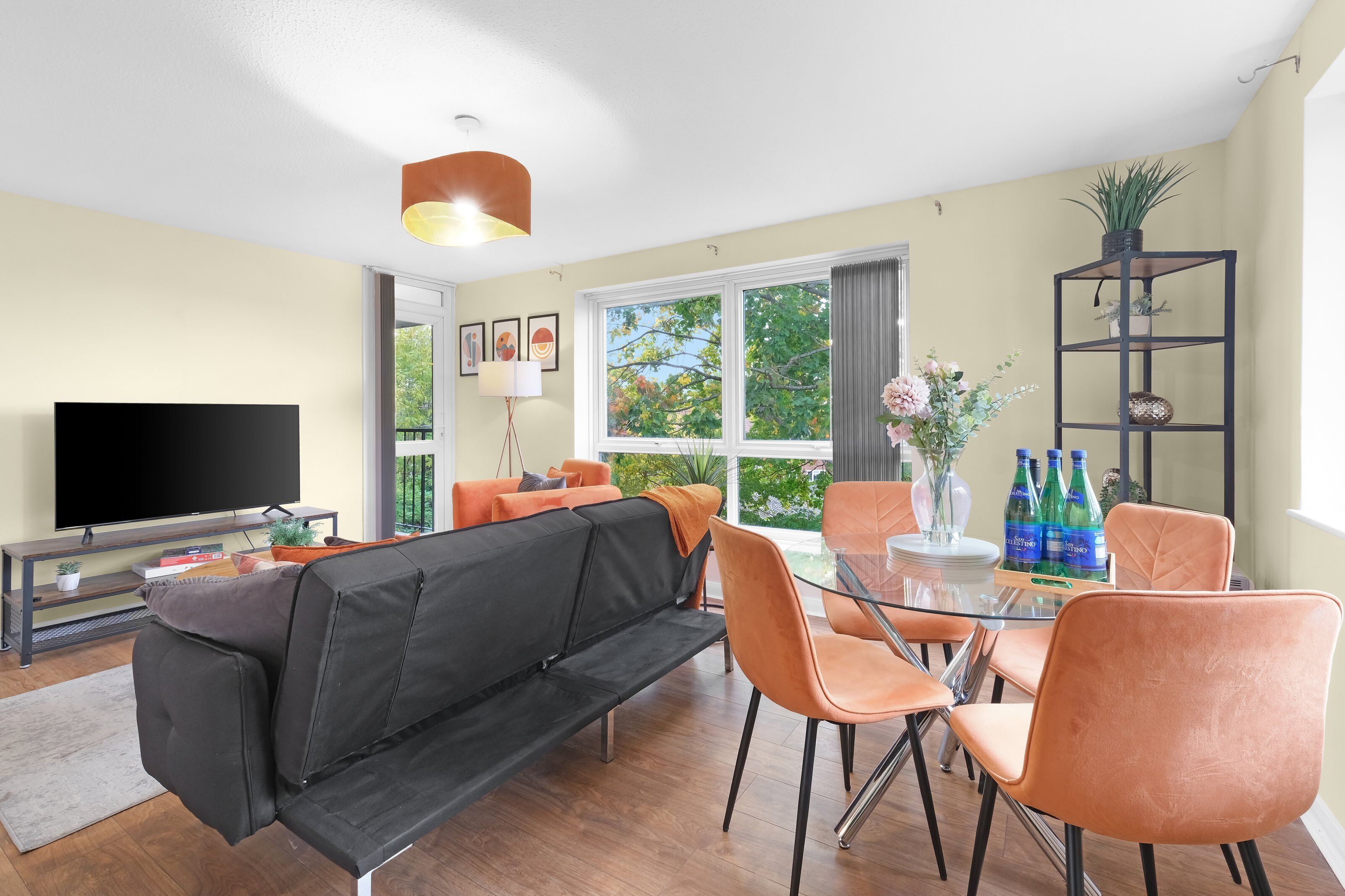 Familienapartment, Balkon | Wohnbereich