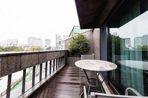 View from property - Hotel Tara (Seoul)