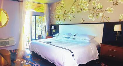 Charming bed & breakfast with AC in pleasant Oklahoma City