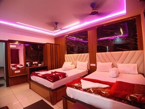 Super Deluxe Four Bed First Floor - CHUTI BEACH REOSORT (Mandarmani)