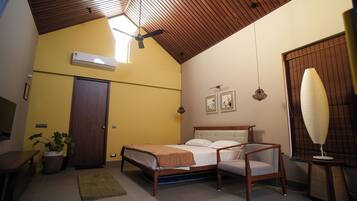 Basic Villa | Free WiFi