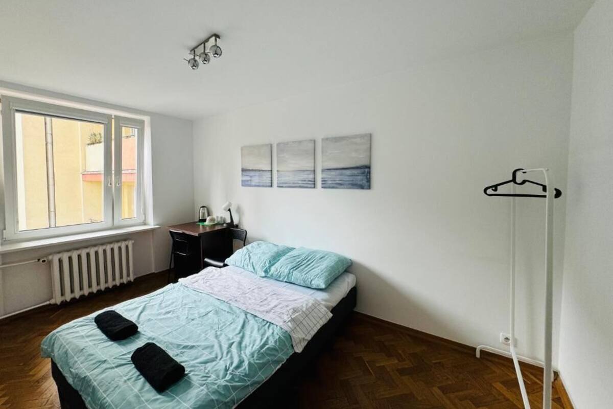 Classic Room, 1 Double Bed | Desk, laptop workspace, soundproofing, iron/ironing board