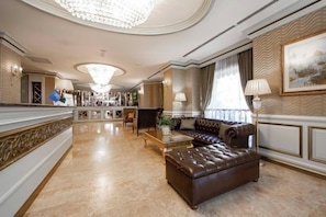 Lobby - Sapphire Inn Hotel (Baku)