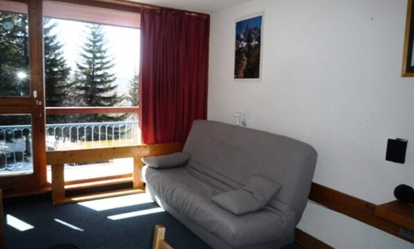 Unclassified image, 1 of 3, button - Apartment in Les Arcs Near Vagere Lift (Bourg-Saint-Maurice)