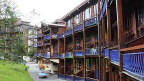 Exterior - Apartment in Charmettoger With Ski Access (Bourg-Saint-Maurice)