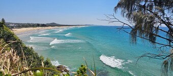 Country Cove, Queenslander tree house!
Countryside in the Sunshine Coast