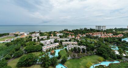 Boathouse Hua Hin Condo