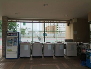 Apartment, 1 Bedroom, Accessible, Balcony | Interior