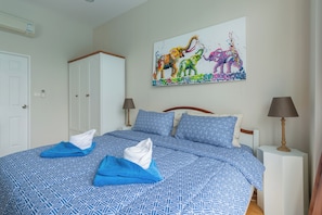 Condo, 1 Bedroom, Accessible, Pool View | 3 bedrooms