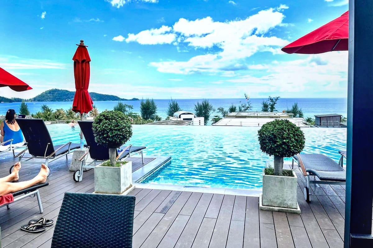 Apartment, 1 Bedroom, Accessible, Balcony | Pool