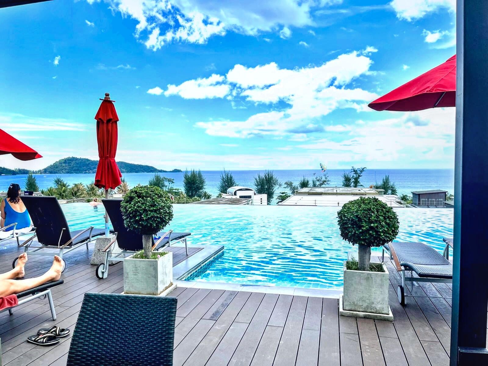Appartement, 1 chambre, accessible aux personnes à mobilité réduite, balcon | Piscine | Piscine extérieure