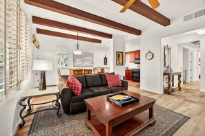 TV, fireplace, offices