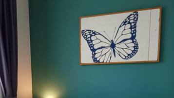 Apartment, 2 Bedrooms, Balcony | In-room safe, blackout drapes, iron/ironing board, free WiFi
