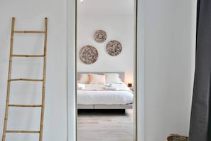 مكواة/لوح كي وواي فاي وملاءات أسرّة