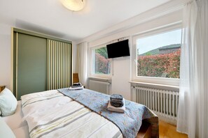 2 Schlafzimmer, Bügeleisen/Bügelbrett, WLAN, Bettwäsche