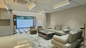 Sitteområde i lobbyen
