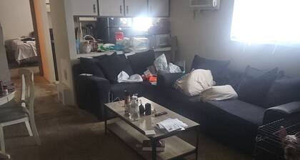 Charming 1-bedroom apartment in serene Elyria with AC