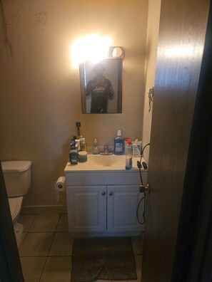 Towels, toilet paper