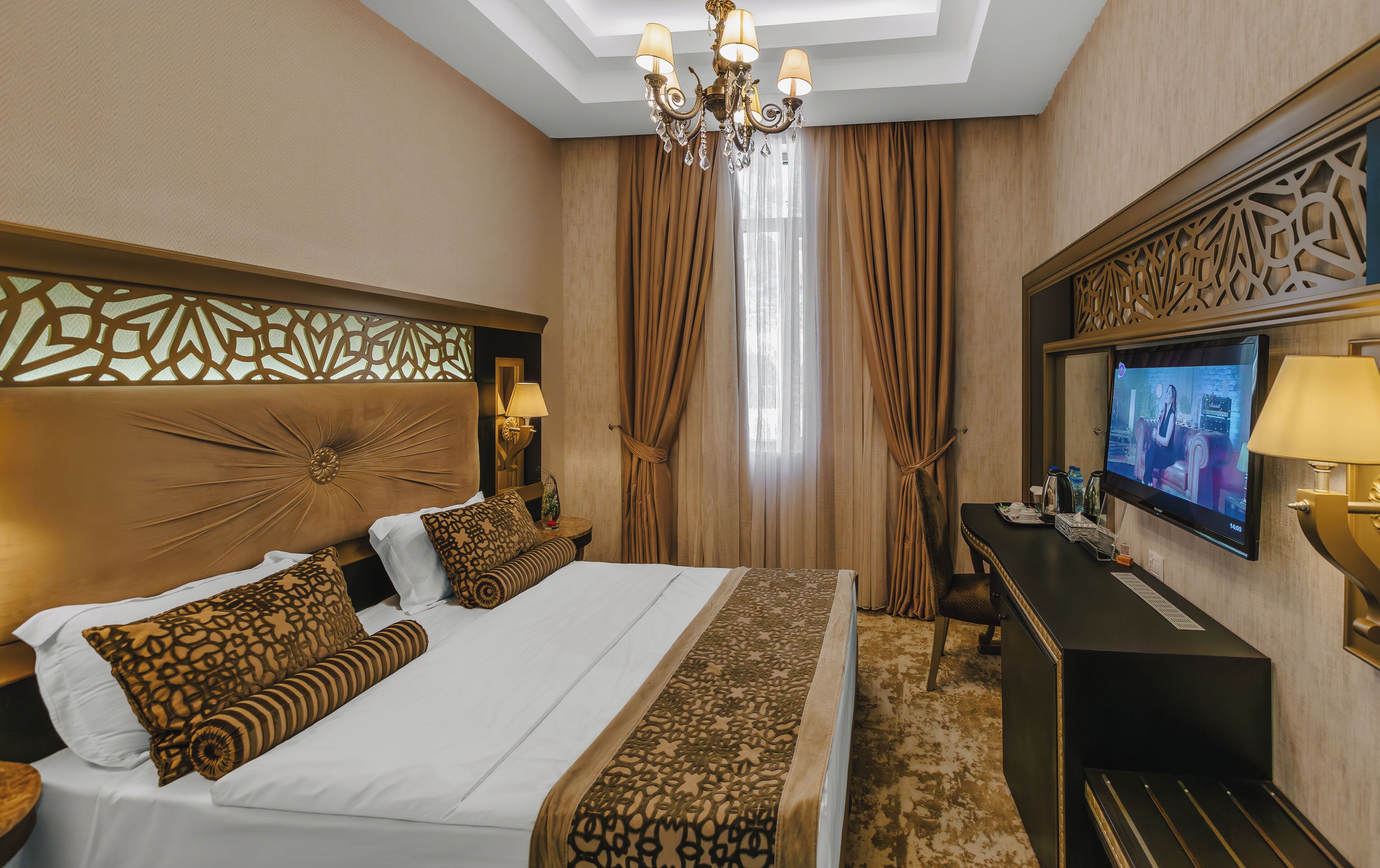 Standard-Doppelzimmer | Zimmersafe, Schreibtisch, Bügeleisen/Bügelbrett, kostenloses WLAN