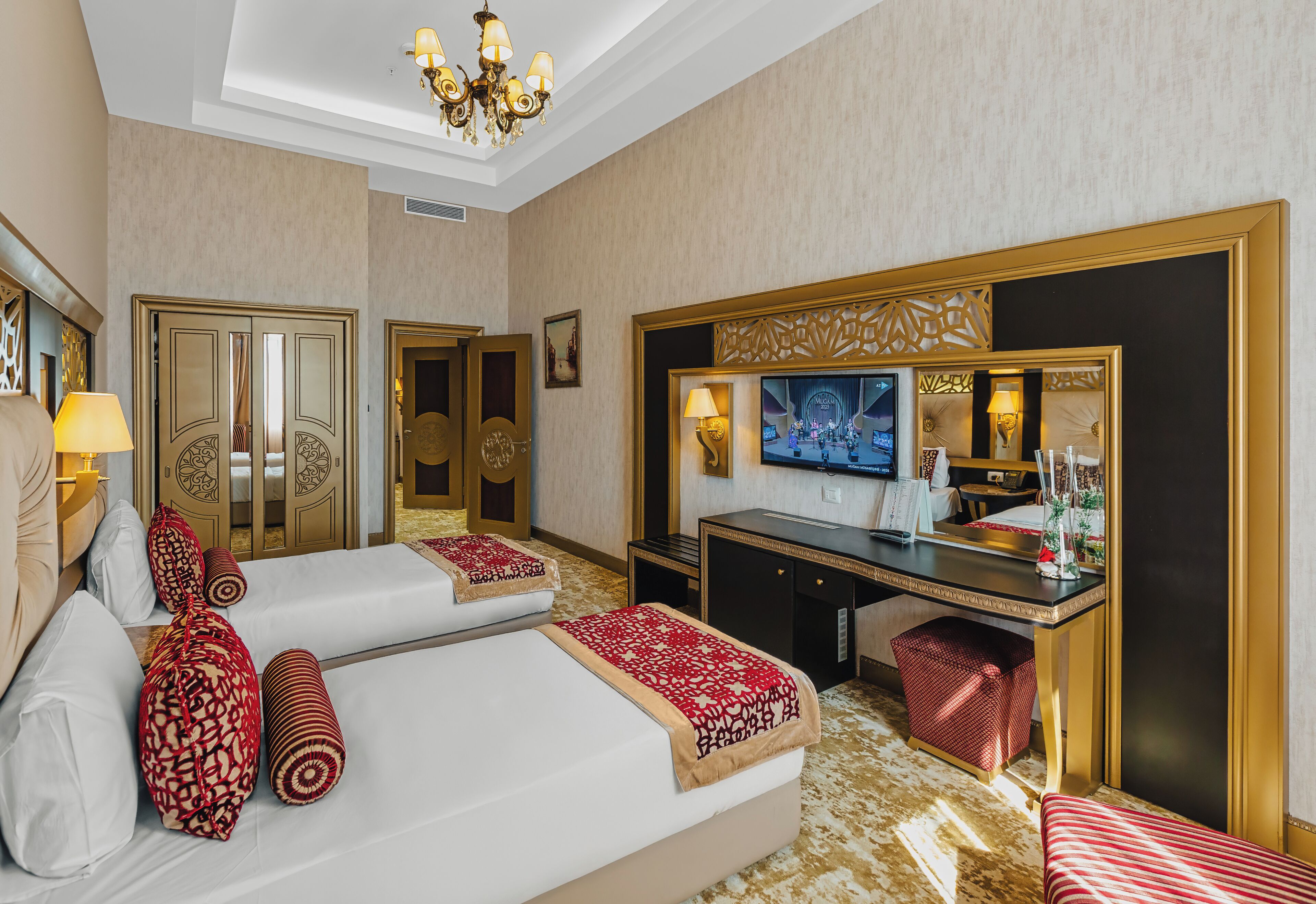 Junior-Suite, Nichtraucher | Zimmersafe, Schreibtisch, Bügeleisen/Bügelbrett, kostenloses WLAN