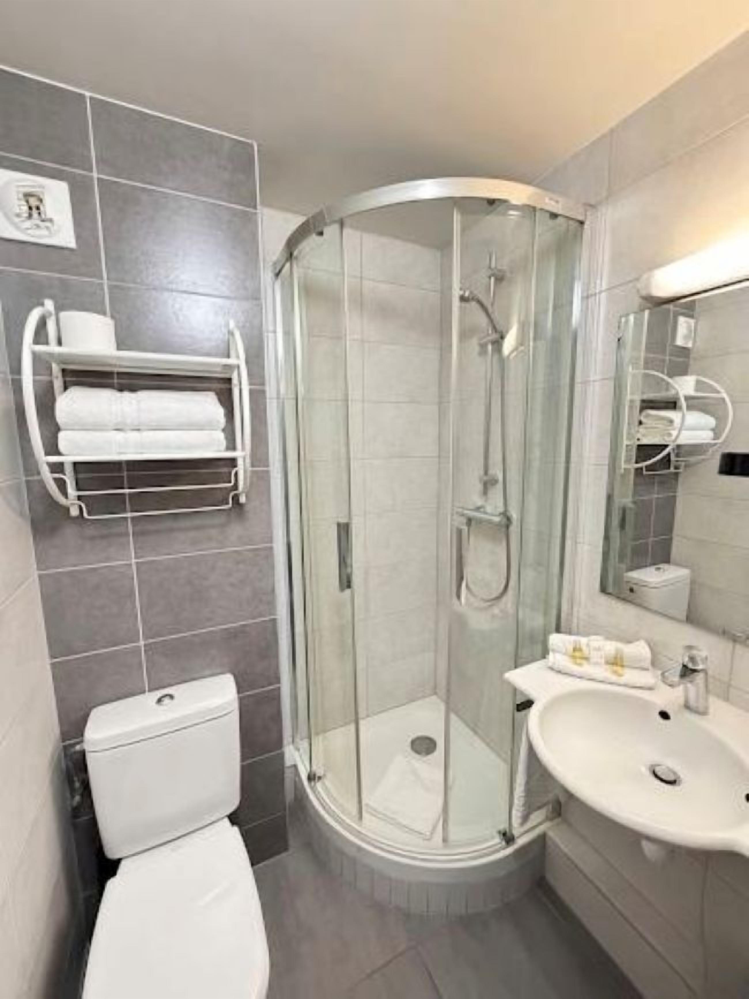 Chambre Double Standard | Salle de bain