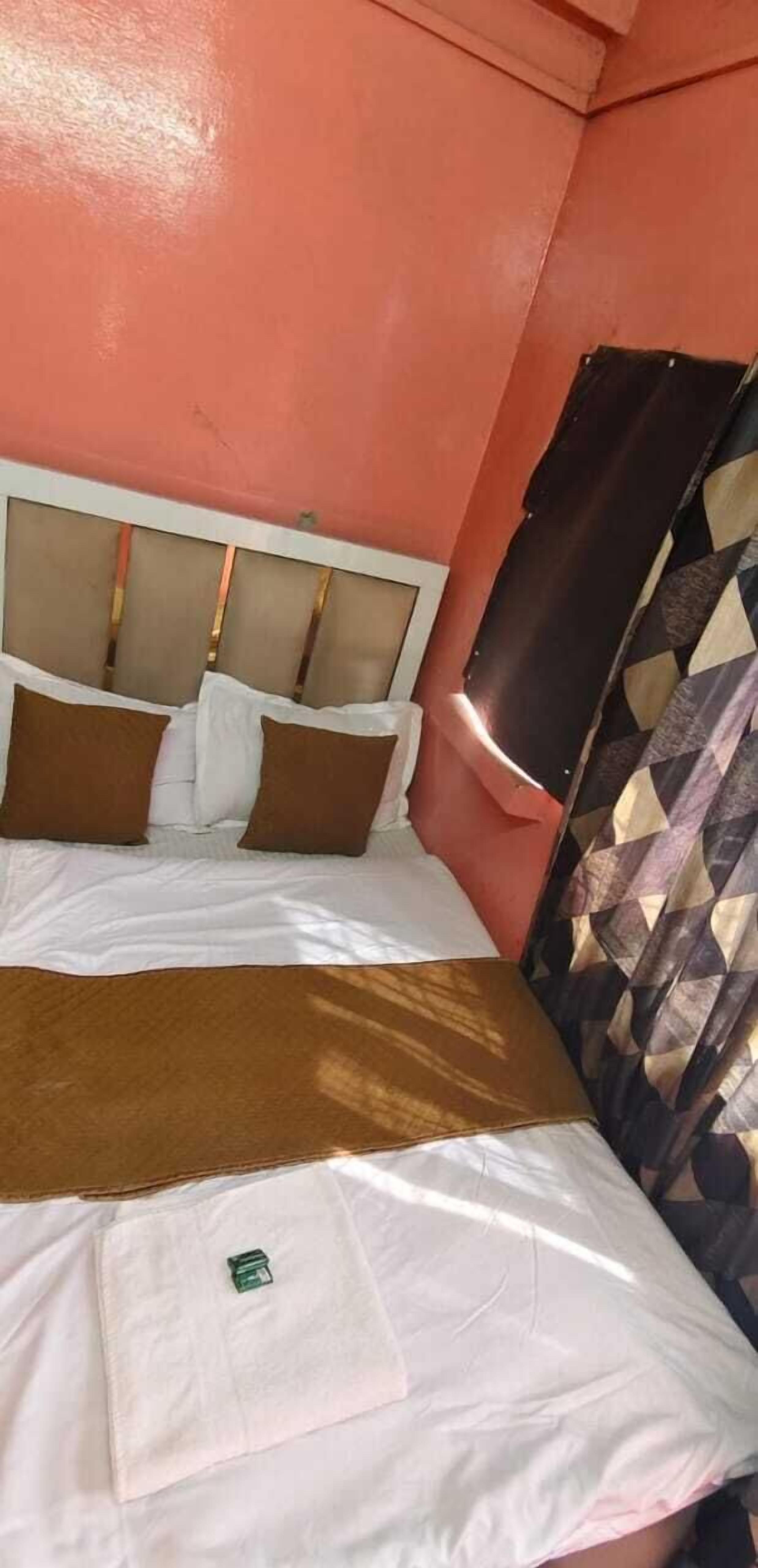 Standard Room | Rollaway beds, free WiFi, bed sheets