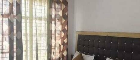 Rom – deluxe | Ekstrasenger (mot et tillegg), wi-fi (inkludert) og sengetøy