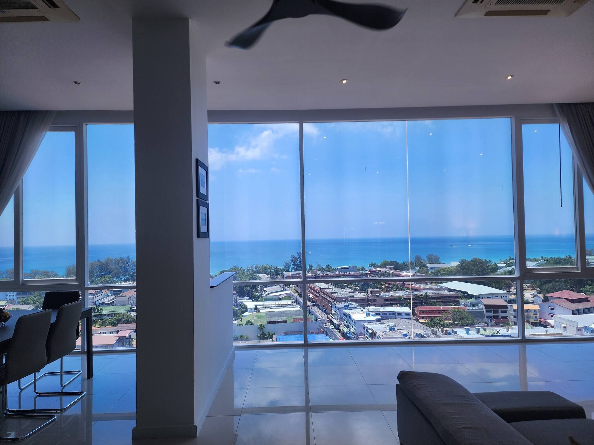 Apartment, 4 Bedrooms, Accessible, Balcony | Interior