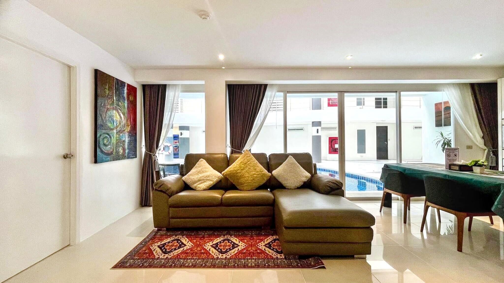 Apartamento, 2 habitaciones, accesible para personas con discapacidad, balcón | Sala de estar | Libros