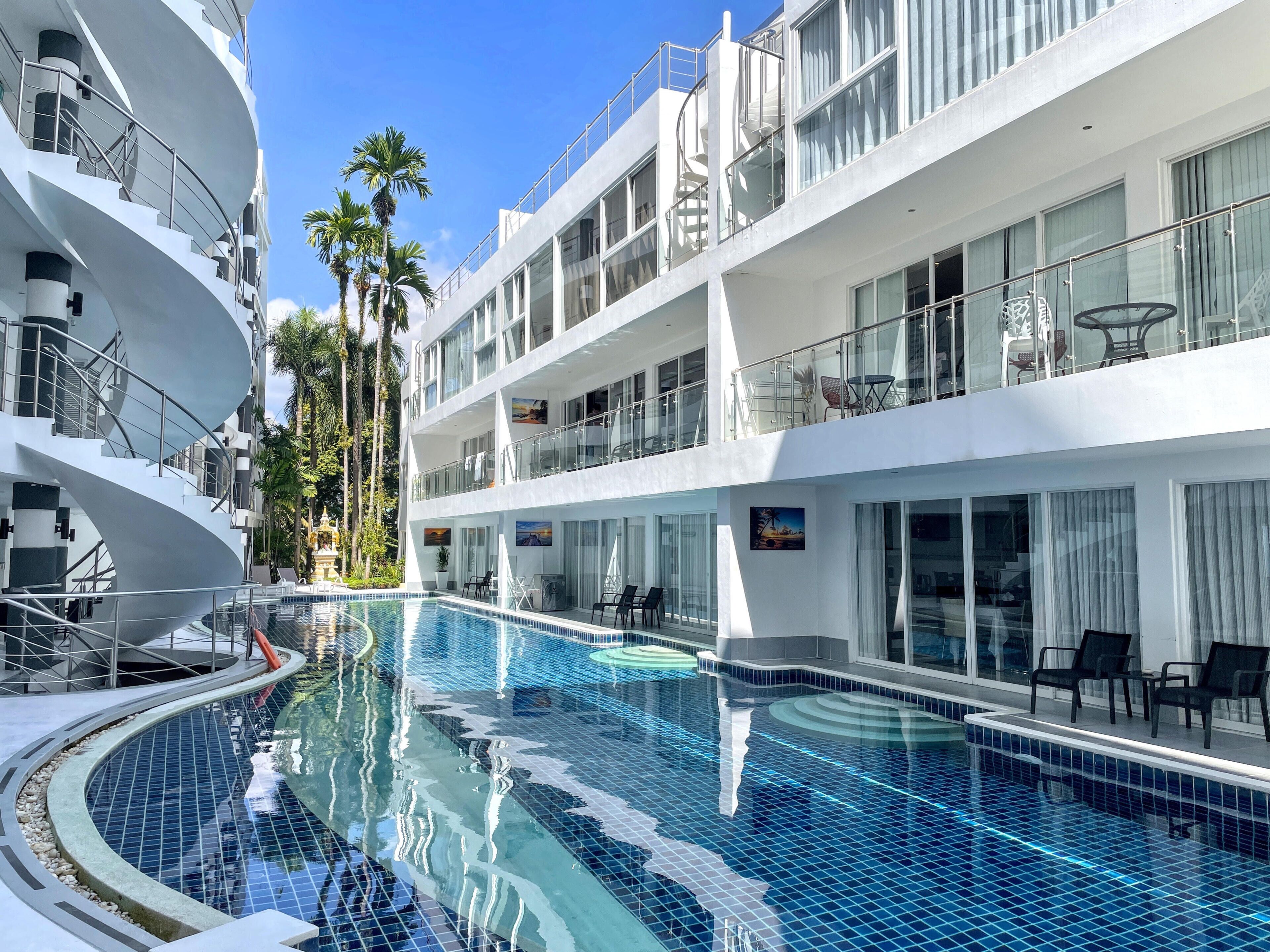 Apartamento, 2 habitaciones, accesible para personas con discapacidad, balcón | Piscina | Una piscina al aire libre