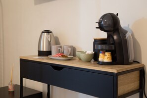 ダブルルーム コートヤードビュー | WiFi (無料)