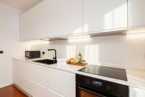 Fridge, microwave, dishwasher - Diletta - Big Family Apartment (Bari)