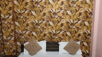 Kamar Standar | Wi-Fi gratis dan seprai linen