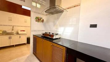 Huvila, 2 makuuhuonetta, esteetön, patio | Sisätilat