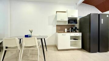 อพาร์ทเมนท์, 2 ห้องนอน, พร้อมสิ่งอำนวยความสะดวกสำหรับผู้พิการ, ลานระเบียง | ภายใน