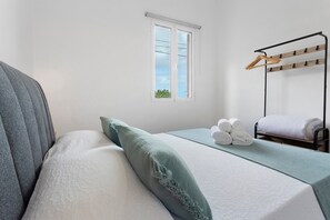 3 bedrooms, WiFi, bed sheets
