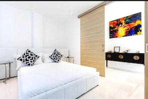 Apartamento, 2 habitaciones, fumadores, piscina privada | 3 dormitorios