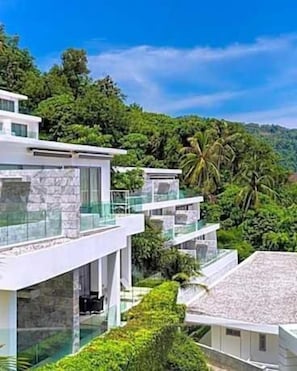 Lejlighed - 2 soveværelser - ryger - privat pool | Balkon