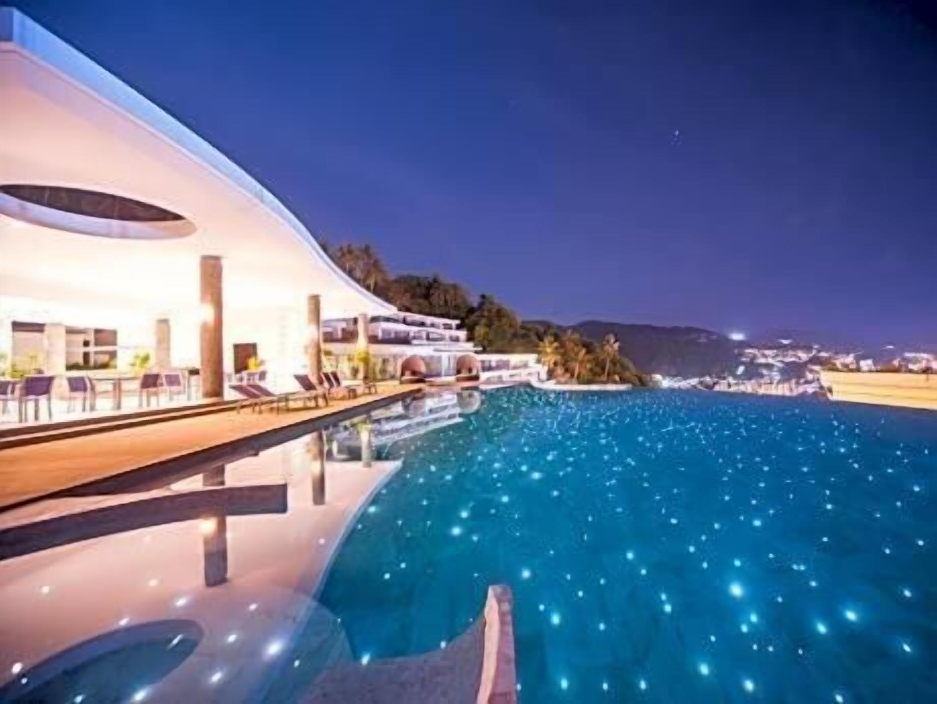 Apartment, 2 Bedrooms, Smoking, Private Pool | Pool | Indoor pool