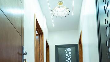 Apartment, 2 Bedrooms | Interior